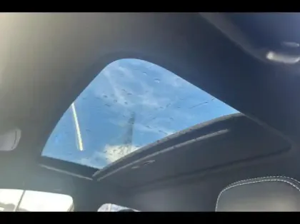 Photo 11 Toyota Rav4  HYBRIDE BLACK EDITION RC18 AWD