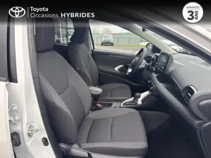 Photo 5 Toyota Yaris  116h Design 5p MY22