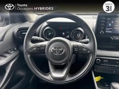 Photo 8 Toyota Yaris  116h Design 5p MY22