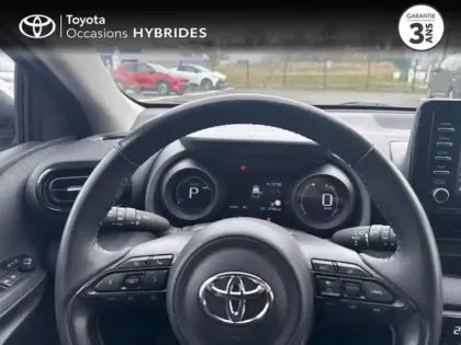 Photo 12 Toyota Yaris  116h Design 5p MY22