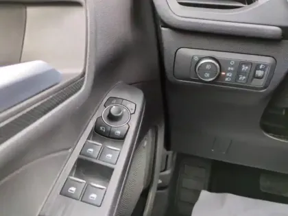 Photo 13 Ford Kuga  2.5 Duratec 190ch FHEV E85 ST-Line BVA