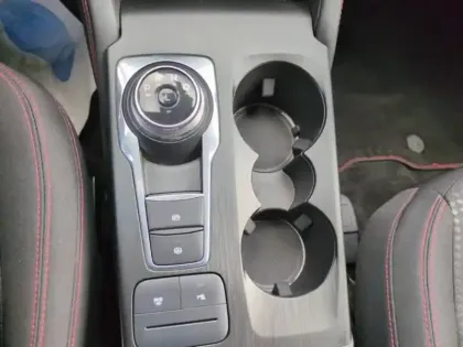 Photo 10 Ford Kuga  2.5 Duratec 190ch FHEV E85 ST-Line BVA