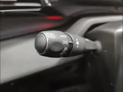 Photo 10 Peugeot 308  1.2 PureTech 130ch S&S Allure Pack EAT8