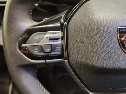 Photo 11 Peugeot 308  1.2 PureTech 130ch S&S Allure Pack EAT8