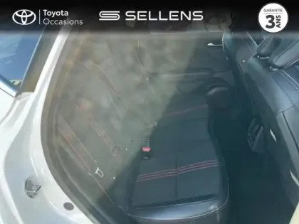 Photo 6 Renault Captur  1.3 TCe 140ch FAP Intens EDC -21