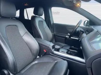 Photo 10 Mercedes GLA  200 163ch Progressive Line 7G-DCT