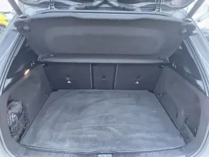 Photo 12 Mercedes GLA  200 163ch Progressive Line 7G-DCT