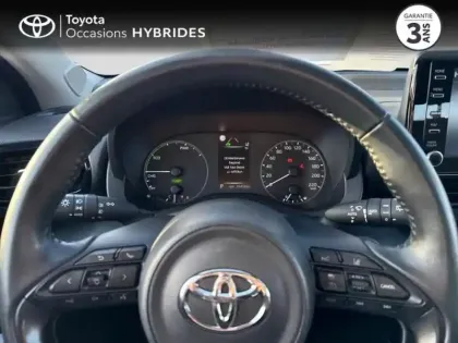 Photo 12 Toyota Yaris  116h Dynamic 5p MY22