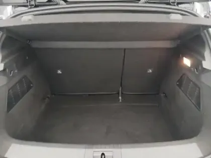 Photo 8 Renault Megane  E-Tech Electric EV60 220ch Techno super charge