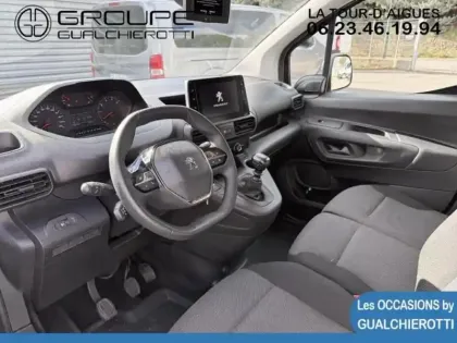 Photo 7 Peugeot Partner  Standard 650kg BlueHDi 100ch S&S Asphalt