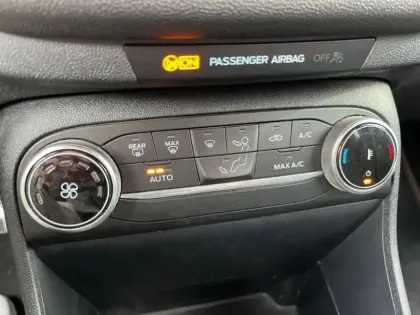 Photo 15 Ford Fiesta  1.0 EcoBoost Hybrid 125ch ST-Line 5p