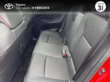 Photo 11 Toyota Yaris  116h Première 5p