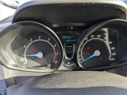 Photo 31 Ford Transit Courier  1.0E 100ch Stop&Start Trend