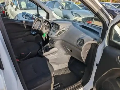 Photo 14 Ford Transit Courier  1.0E 100ch Stop&Start Trend