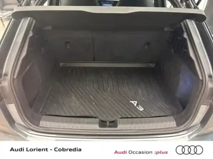 Photo 6 Audi A3  Sportback 35 TFSI 150ch Mild Hybrid S line S tronic 7