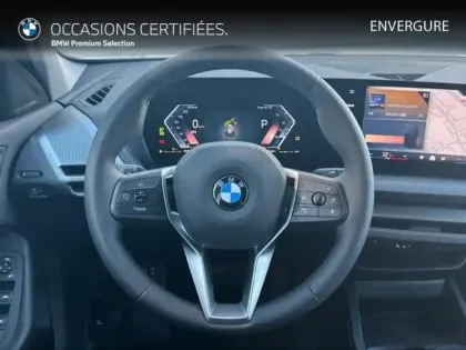 Photo 5 BMW Serie 1 Série 1 116A 122ch M Sport Design DKG7