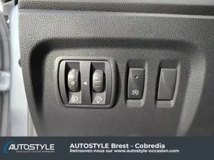 Photo 11 Renault Captur  0.9 TCe 90ch energy Intens Euro6c