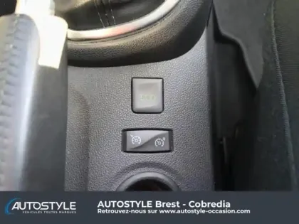 Photo 26 Renault Captur  0.9 TCe 90ch energy Intens Euro6c