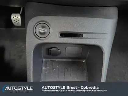 Photo 10 Renault Captur  0.9 TCe 90ch energy Intens Euro6c