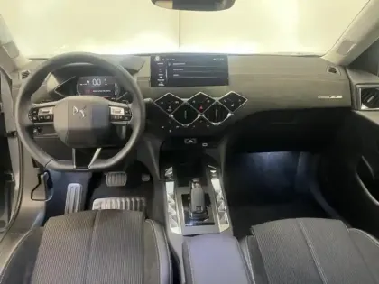 Photo 10 DS DS 3  1.2 Hybride 145ch Performance Line