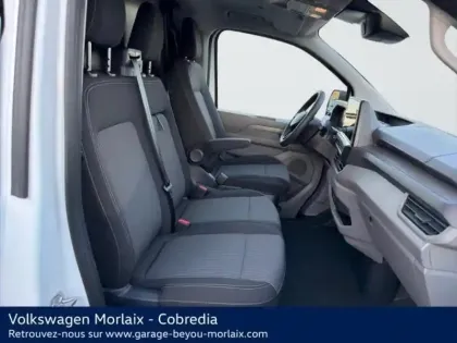 Photo 40 Volkswagen Transporter  Fg Van L1 2.0 TDI 150ch Business BVA8