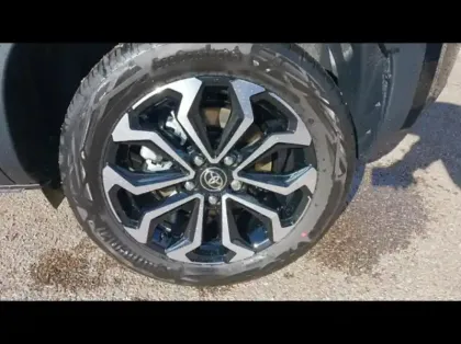 Photo 11 Toyota Yaris  Cross 116h Design MY25