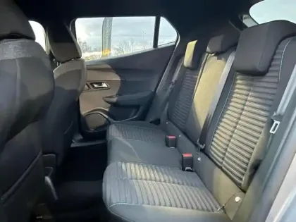 Photo 5 Peugeot 2008  1.2 PureTech 130ch S&S Style EAT8