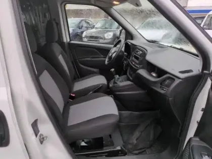 Photo 14 Fiat Doblo  Cargo 1.3 Multijet 95ch Pack USB Clim E6