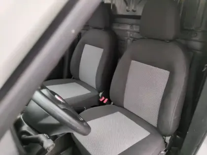 Photo 26 Fiat Doblo  Cargo 1.3 Multijet 95ch Pack USB Clim E6