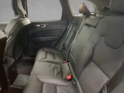 Photo 11 Volvo Xc60  T6 Hybride Rechargeable 253 + 145ch Ultra Style Chrome Geartronic 8 AWD