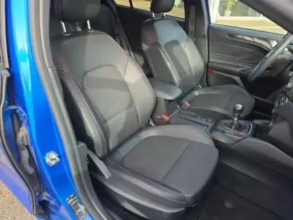 Photo 10 Ford Focus  1.0 EcoBoost 125ch ST-Line Business