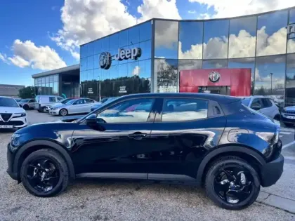 Photo 6 Alfa Romeo Junior  1.2 Ibrida 145ch e-DCT6