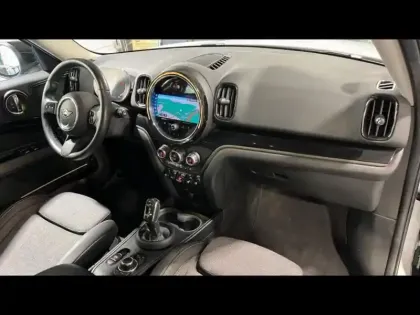 Photo 8 Mini Countryman Gén. II (F60) Ph2 Classic 5