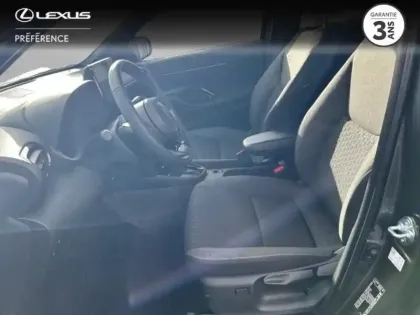 Photo 10 Toyota Yaris  Cross 116h Design MY25