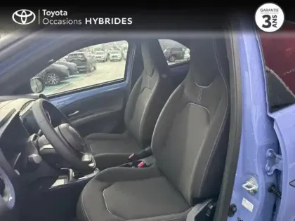 Photo 10 Toyota Aygo  X 116h Graphic