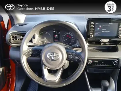 Photo 8 Toyota Yaris  116h Dynamic 5p MY22
