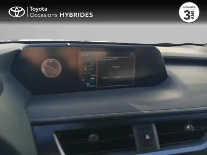 Photo 14 Lexus UX  250h 2WD Premium Edition MY22