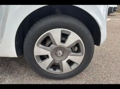 Photo 11 Renault Twingo  1.0 SCe 70ch Zen EDC