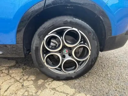 Photo 10 Alfa Romeo Tonale  1.3 PHEV 280ch Sprint AT6 e-Q4