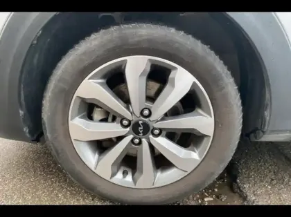 Photo 12 Kia Stonic  1.0 T-GDi 120ch MHEV Active iBVM6