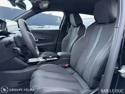 Photo 8 Peugeot 2008  1.2 Hybrid 145ch GT e-DCS6