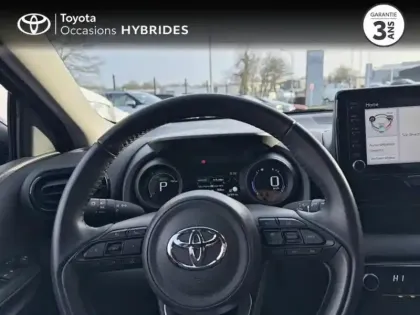 Photo 12 Toyota Yaris  116h Design 5p MY22