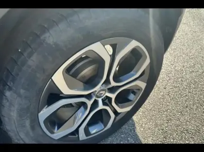 Photo 12 Renault Captur  1.3 TCe 140ch FAP Intens EDC -21