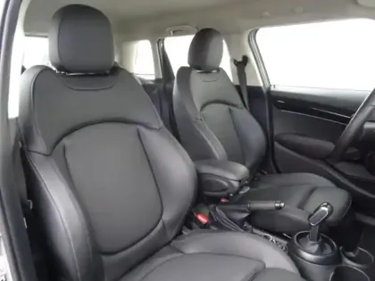 Photo 8 Mini Mini  5 Portes Cooper 136ch Edition Premium BVA7