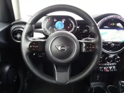 Photo 7 Mini Mini  5 Portes Cooper 136ch Edition Premium BVA7