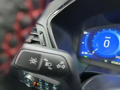 Photo 12 Ford Kuga Gén. III Ph1 ST-Line Business 5