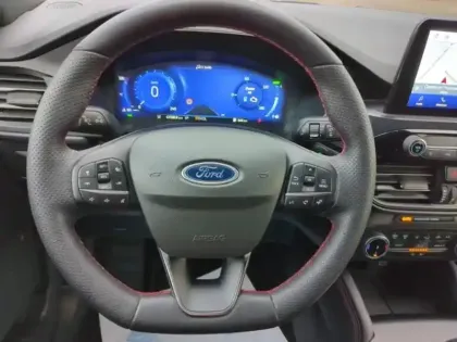 Photo 11 Ford Kuga Gén. III Ph1 ST-Line Business 5