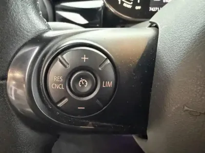 Photo 14 Mini Mini  5 Portes Cooper 136ch  Edition Greenwich