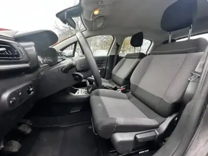 Photo 12 Citroën C3  1.2 PureTech 83ch S&S YOU!