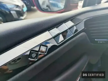 Photo 11 DS DS 4  E-TENSE 225ch Performance Line +